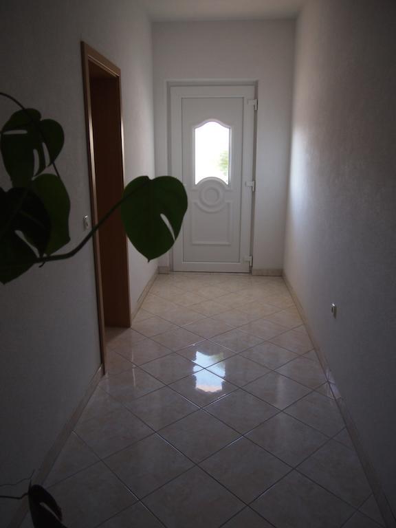 House Marta Διαμέρισμα Baška Voda Εξωτερικό φωτογραφία